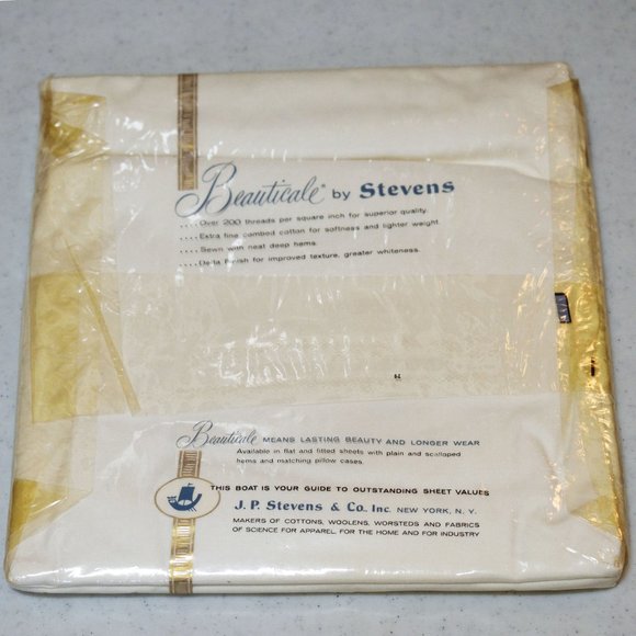 NWD Stevens Beauticale Cotton 200 Thread (2) Cream Pillow Cases 42 x 38.5 - Picture 2 of 9